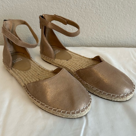 Eileen Fisher Lala Espadrille In Light Gold Metallic Flats W/Ankle Strap, 8.5 - Picture 1 of 7